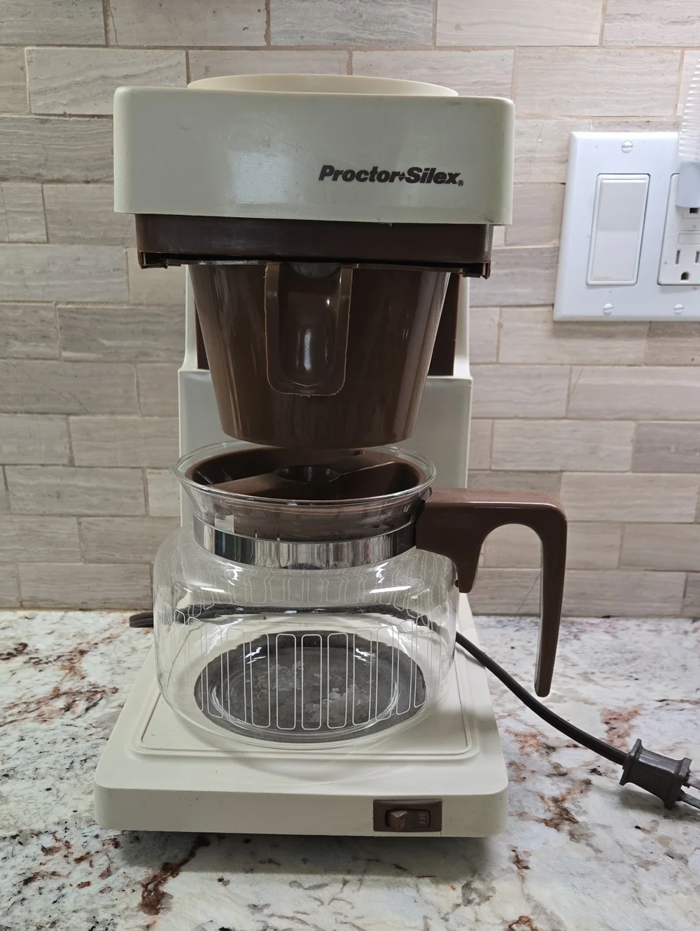 Proctor-Silex OLDIE But GOODIE Coffeepot A415